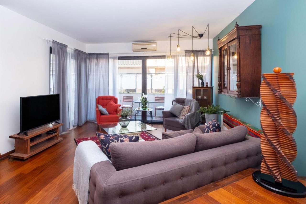 Flat With Terrace Near Istiklal Street Apartment Istanbul Exterior photo
